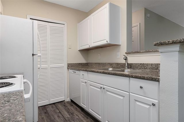 4324 S KIRKMAN ROAD 1103, Orlando, FL 32811