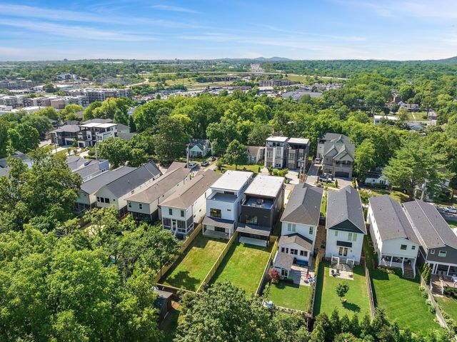 843B Dewees Ave, Nashville, TN 37204
