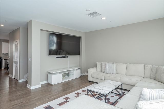 8036 Ackerman, Buena Park, CA 90621