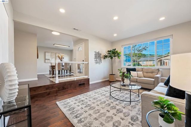 74 Ryegate Pl, San Ramon, CA 94583