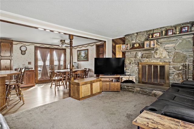 88 Roseland Terrace, Tiverton, RI 02878