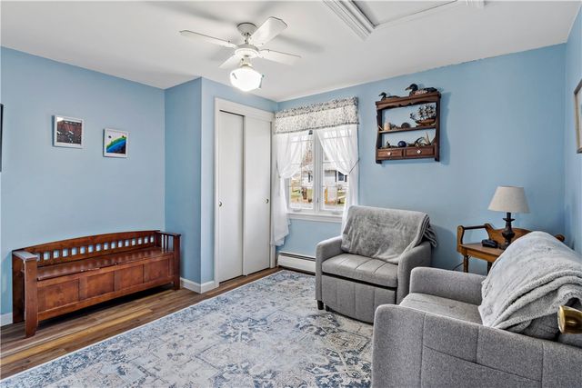 88 Roseland Terrace, Tiverton, RI 02878