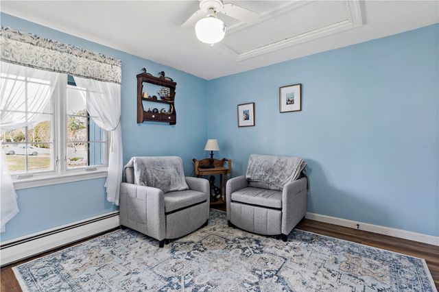 88 Roseland Terrace, Tiverton, RI 02878