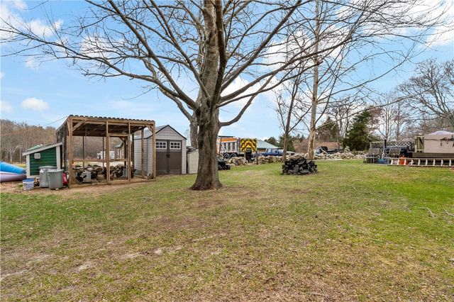 88 Roseland Terrace, Tiverton, RI 02878