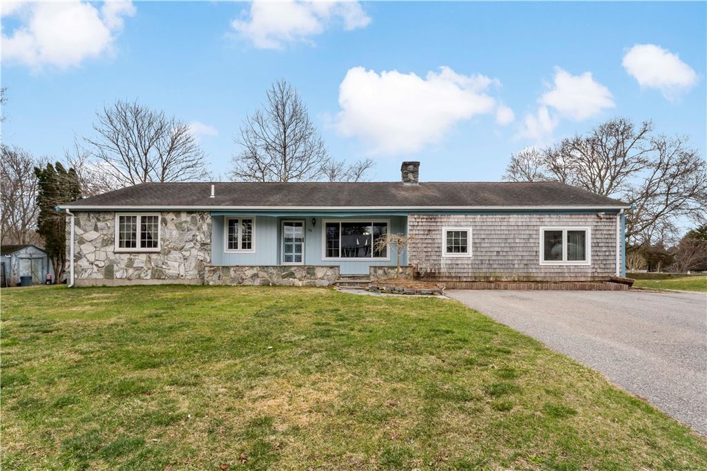 88 Roseland Terrace, Tiverton, RI 02878