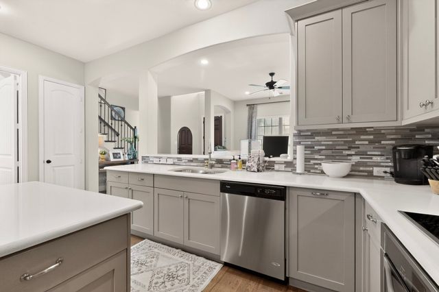 516 Willingham Drive, Richardson, TX 75081