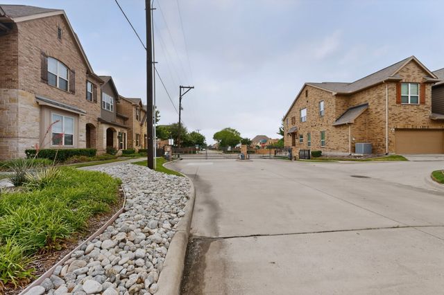 516 Willingham Drive, Richardson, TX 75081