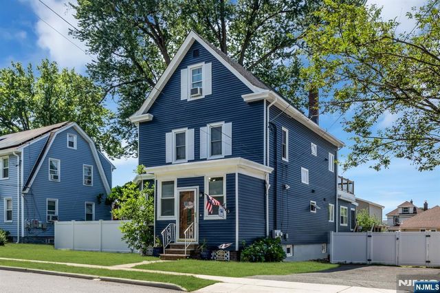 82 Elizabeth Avenue, Elmwood Park, NJ 07407