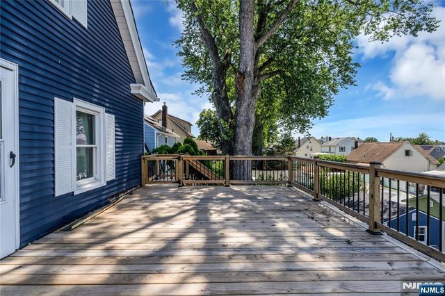 82 Elizabeth Avenue, Elmwood Park, NJ 07407