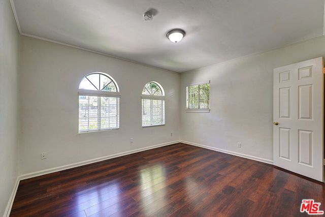 15601 Morrison Street, Encino (los Angeles), CA 91403