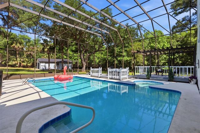 155 E COUNTRY CIRCLE DRIVE E, Port Orange, FL 32128