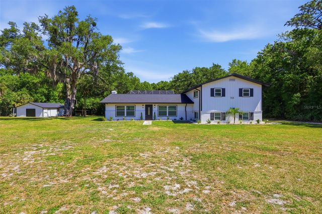 155 E COUNTRY CIRCLE DRIVE E, Port Orange, FL 32128