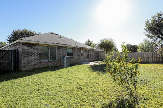3252 Torio, Grand Prairie, TX 75054