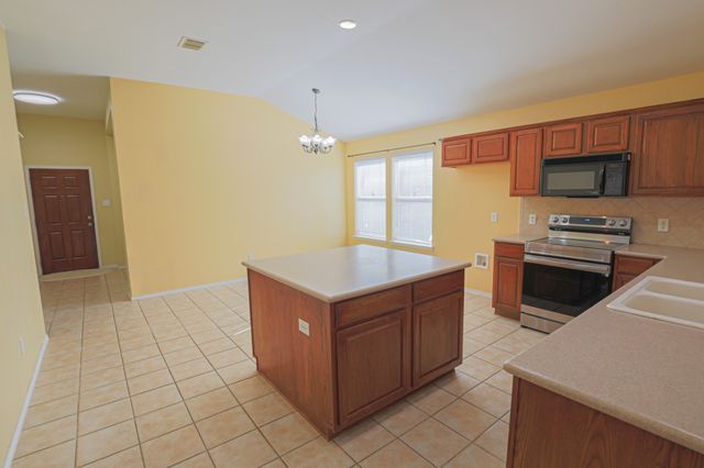 3252 Torio, Grand Prairie, TX 75054