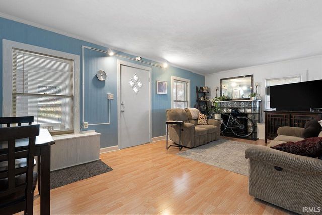 514 Lake Shore Drive, Michigan City, IN 46360