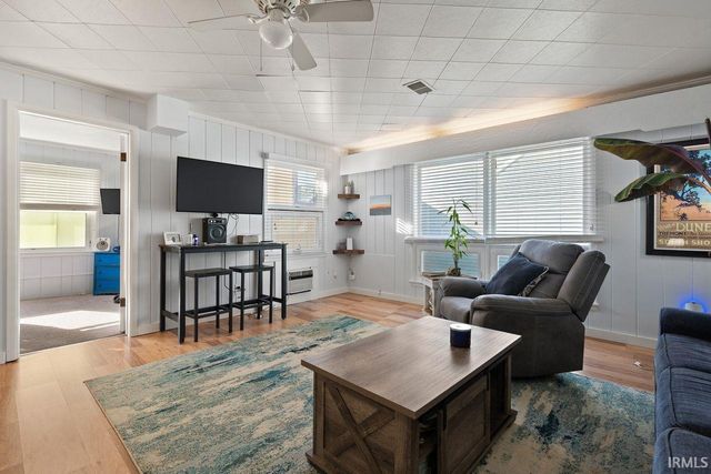 514 Lake Shore Drive, Michigan City, IN 46360