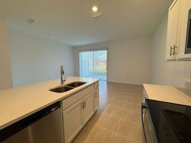 7629 WATERSCAPE DRIVE, Groveland, FL 34736