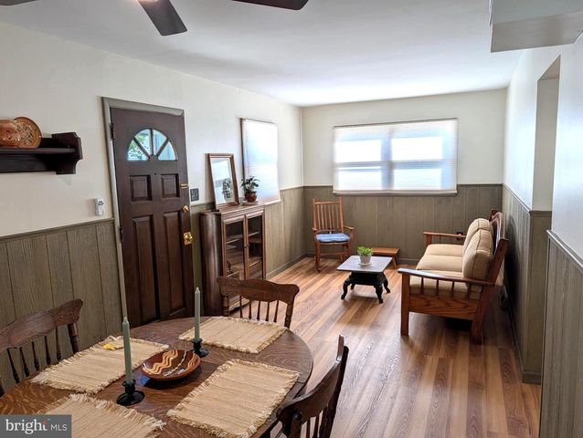16 EATON RD, Pennsville, NJ 08070