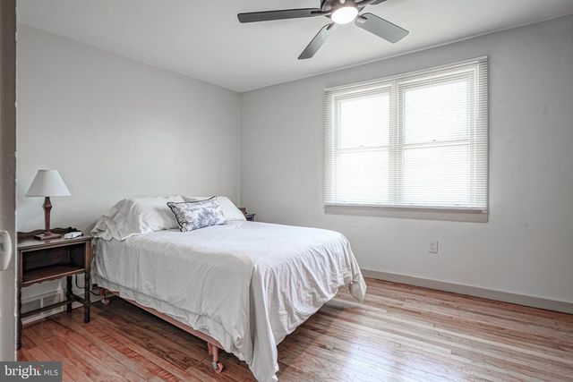 16 EATON RD, Pennsville, NJ 08070