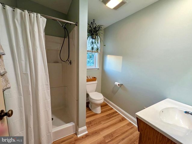 16 EATON RD, Pennsville, NJ 08070