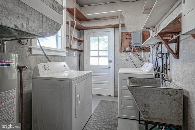 16 EATON RD, Pennsville, NJ 08070