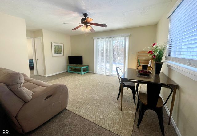 1601 S Clark Street, Muncie, IN 47302