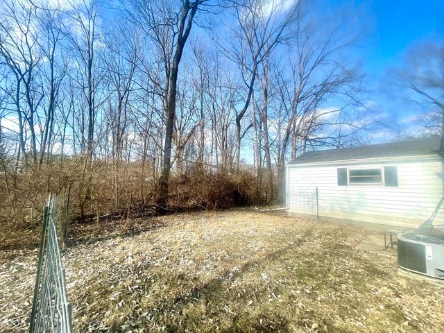 1601 S Clark Street, Muncie, IN 47302