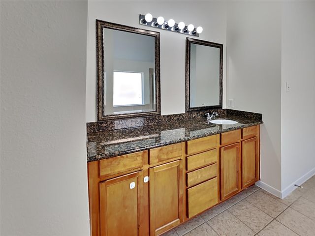 19215 Mustang Pointe Lane, Richmond, TX 77407