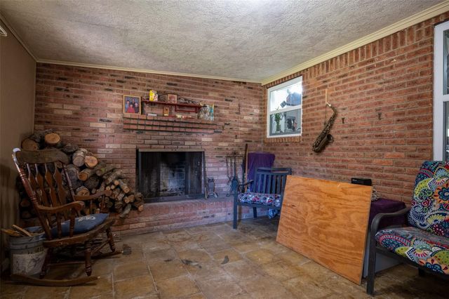 309 N Beech Street, Woodville, TX 75979