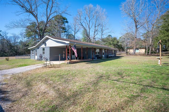 309 N Beech Street, Woodville, TX 75979