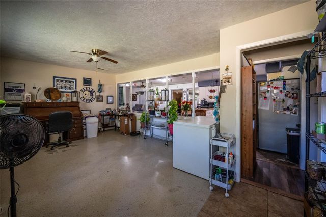 309 N Beech Street, Woodville, TX 75979