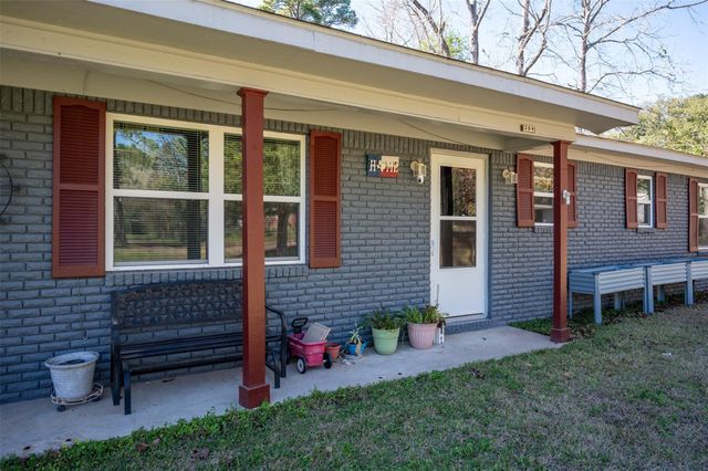 309 N Beech Street, Woodville, TX 75979