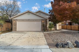 3516 Running Bird Place NW, Albuquerque, NM 87120