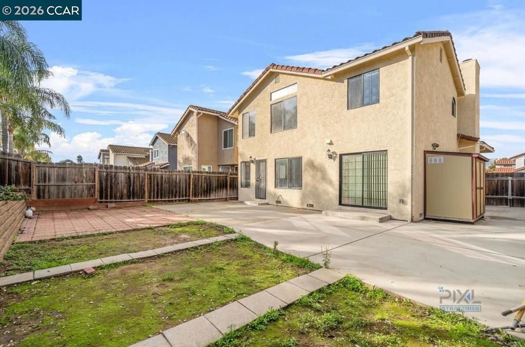 Image 11 of property listing at 2125 Willow Ave, Antioch, CA 94509