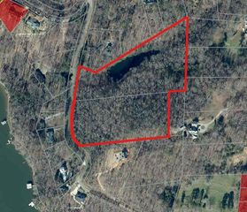 4536 Shoreline Drive, Gainesville, GA 30506