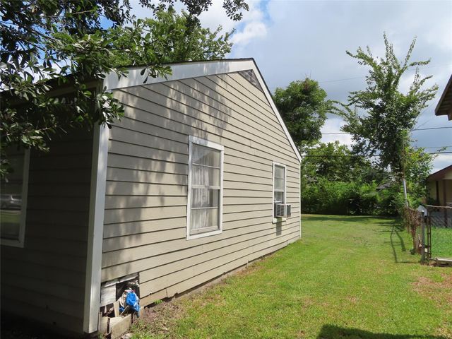 1629 Caspersen Drive, Houston, TX 77029