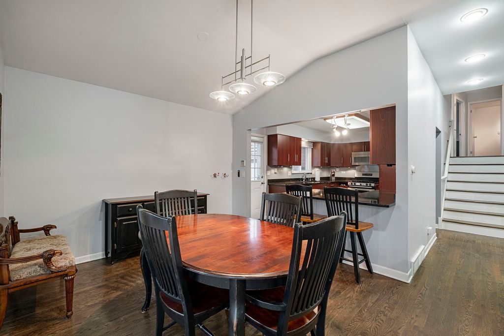 708 Barberry Road, Highland Park, IL 60035 — photo 5