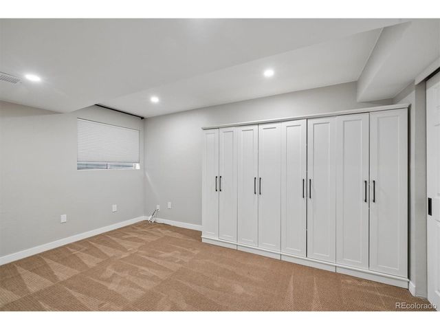 736 Northridge Rd, Highlands Ranch, CO 80126