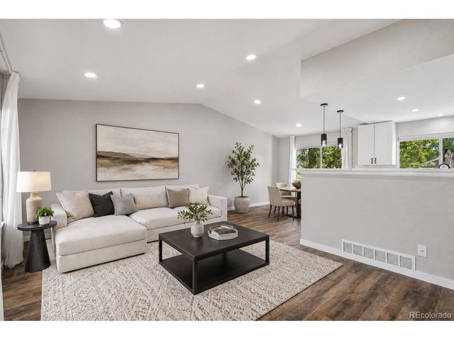 736 Northridge Rd, Highlands Ranch, CO 80126