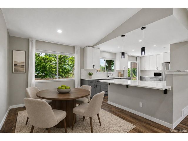 736 Northridge Rd, Highlands Ranch, CO 80126