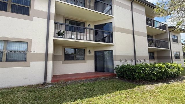 9933 Nob Hill Lane 9933, Sunrise, FL 33351