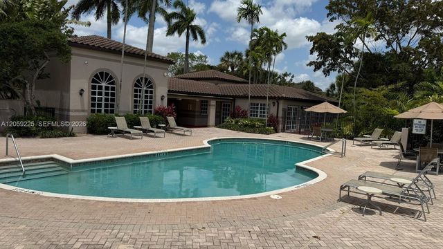 9933 Nob Hill Lane 9933, Sunrise, FL 33351