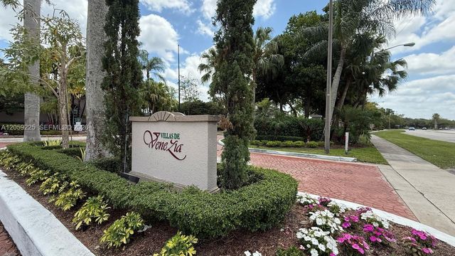 9933 Nob Hill Lane 9933, Sunrise, FL 33351