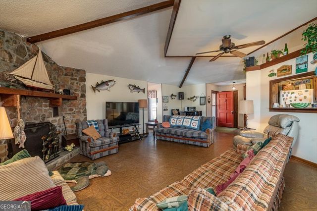 2825 Lazy River Drive, Elberton, GA 30635