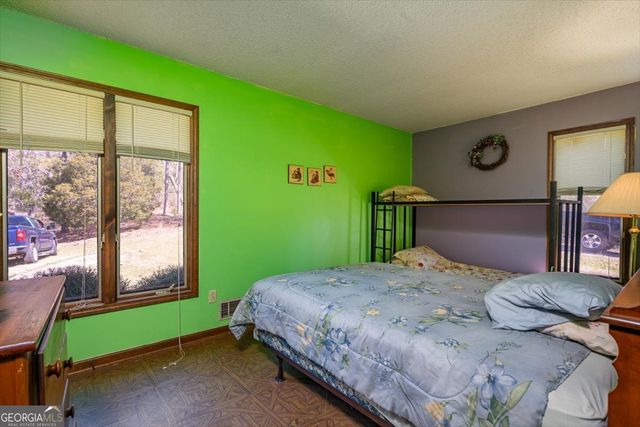 2825 Lazy River Drive, Elberton, GA 30635