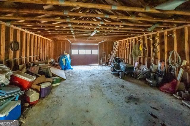 2825 Lazy River Drive, Elberton, GA 30635