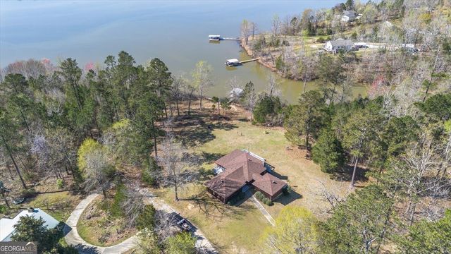 2825 Lazy River Drive, Elberton, GA 30635
