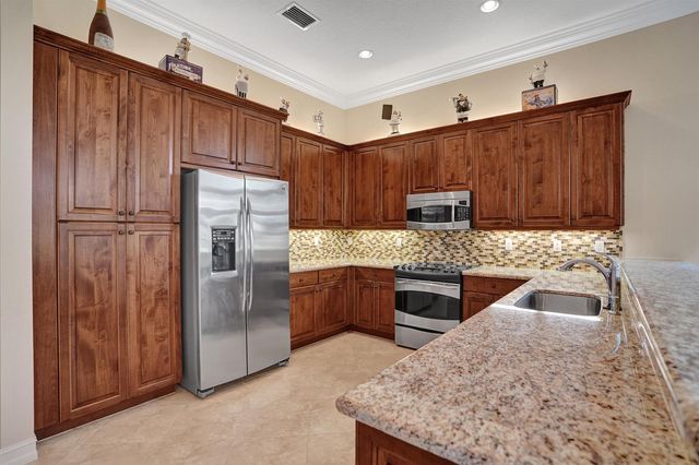 10794 REDLAKE Isle, Boynton Beach, FL 33473