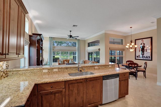 10794 REDLAKE Isle, Boynton Beach, FL 33473