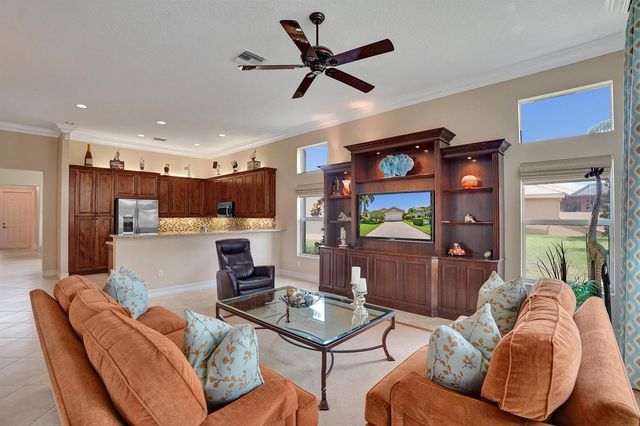 10794 REDLAKE Isle, Boynton Beach, FL 33473